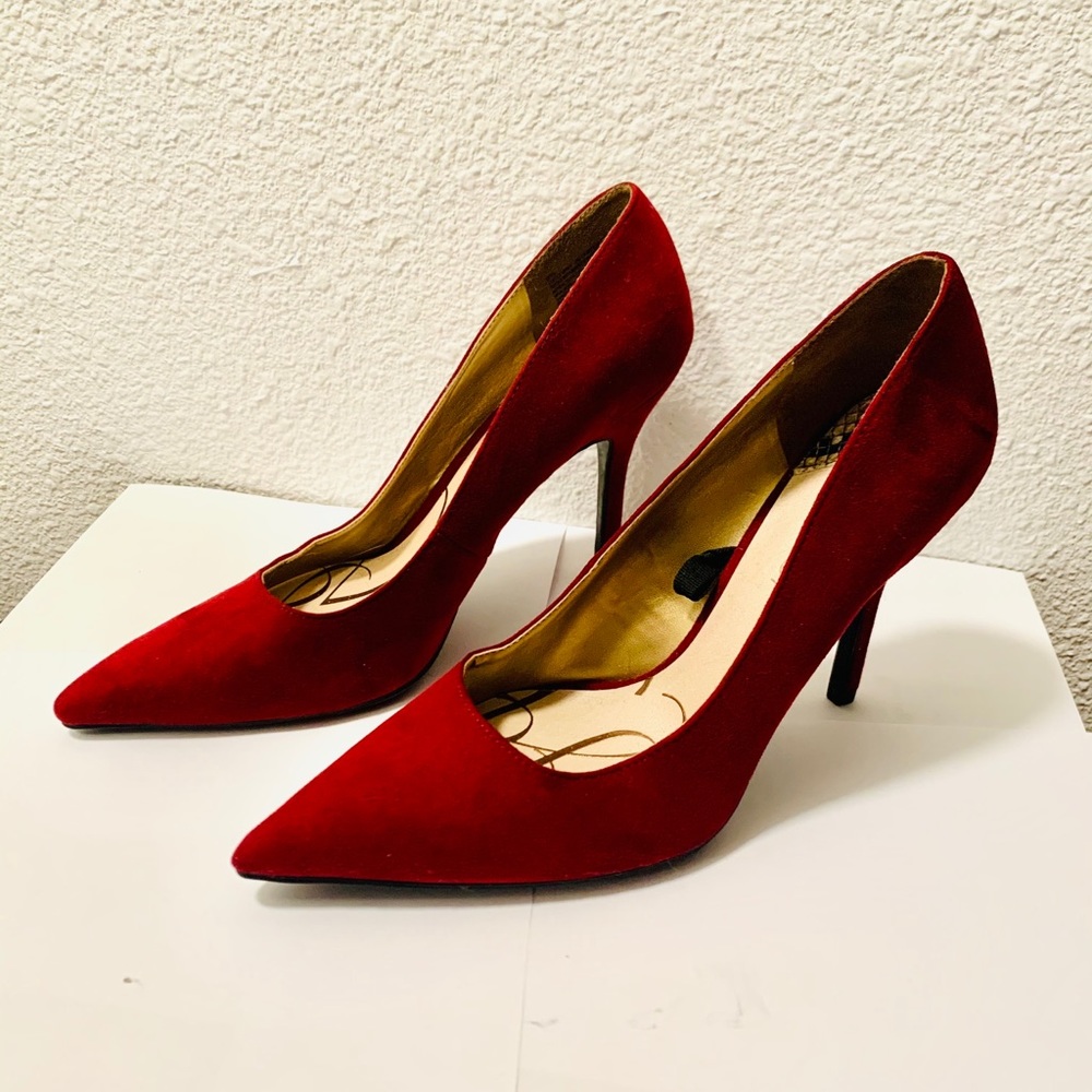 NEW Sam & Libby Red Faux Suede Stilettos 9.5